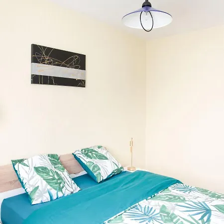 Apartment In Chaumont Near Town Center Apartment *