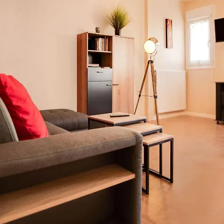 Apartment In Chaumont Near Town Center * Chaumont (Haute-Marne)