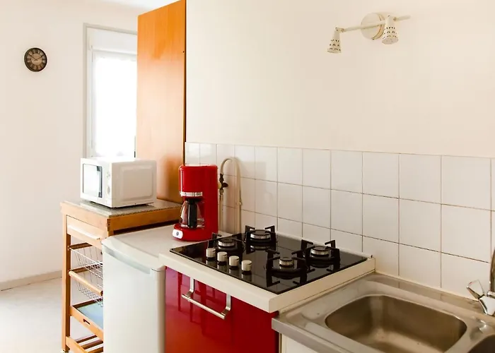 아파트 Apartment In Chaumont Near Town Center 쇼몽