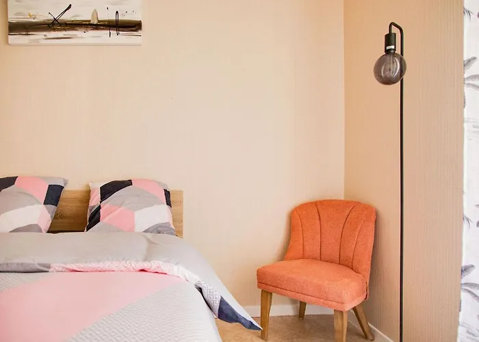 아파트 Apartment In Chaumont Near Town Center *