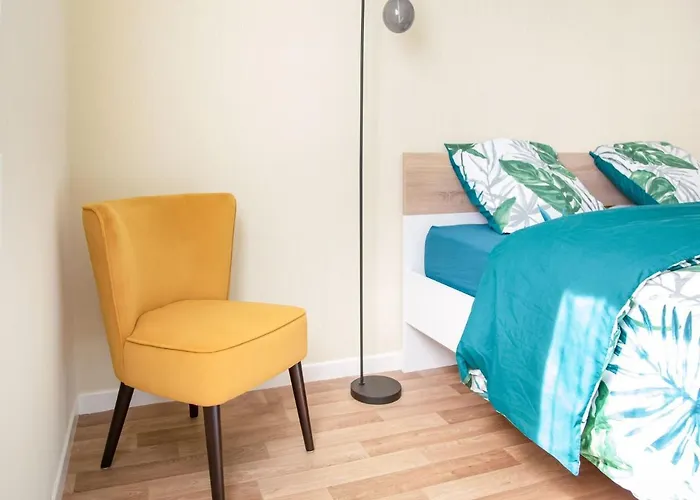 Apartment In Chaumont Near Town Center 아파트 쇼몽