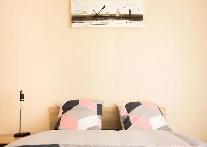 Apartment In Chaumont Near Town Center 아파트